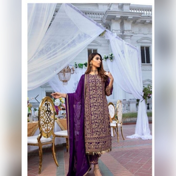 Pakistani designer 3 piece chiffon suit - Azure - Picture 1 of 2